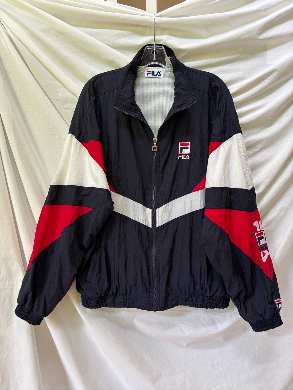 Vintage FILA Red White & Blue Logo Windbreaker Jacket size L